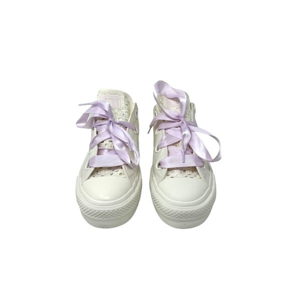 Converse Chuck Taylor Lift Platform Low Shoe Women Sneakers Egret Canvas A10301C - Picture 4 of 9